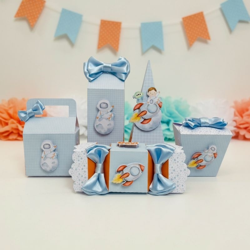 Kit festa infantil PEGUE E MONTE - Tema Astronauta - Lembrancinha personalizada - Aniversário infantil.