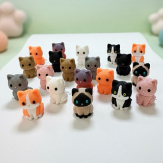 Gatinhos sortidos miniatura fofo presente gato em Oferta na Shopee