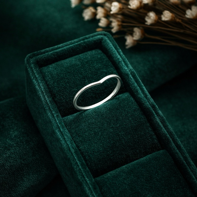Anel Liso Estilo V em Prata 925 Legítima Feminino Minimalista Moderno