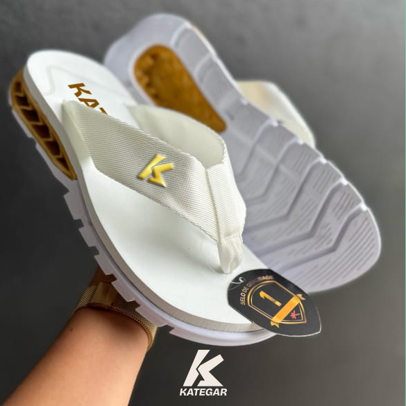 Chinela Masculina Kategar Sola Leve em TR Macia e Confortável