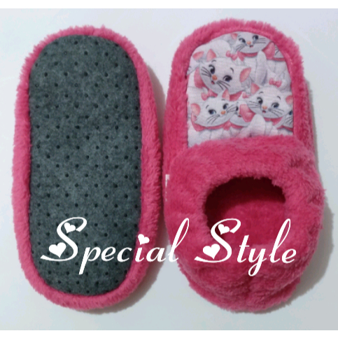 Meia Pantufa com antiderrapante com estampas infantil em Oferta na Shopee