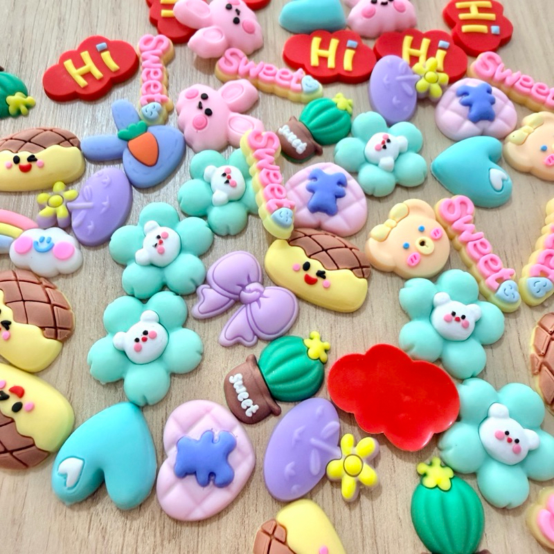 Kit Adesivos 3D, acessórios decorações DIY capinhas de celular, copos térmicos fofos, garrafas de água, diário. em Oferta na Shopee