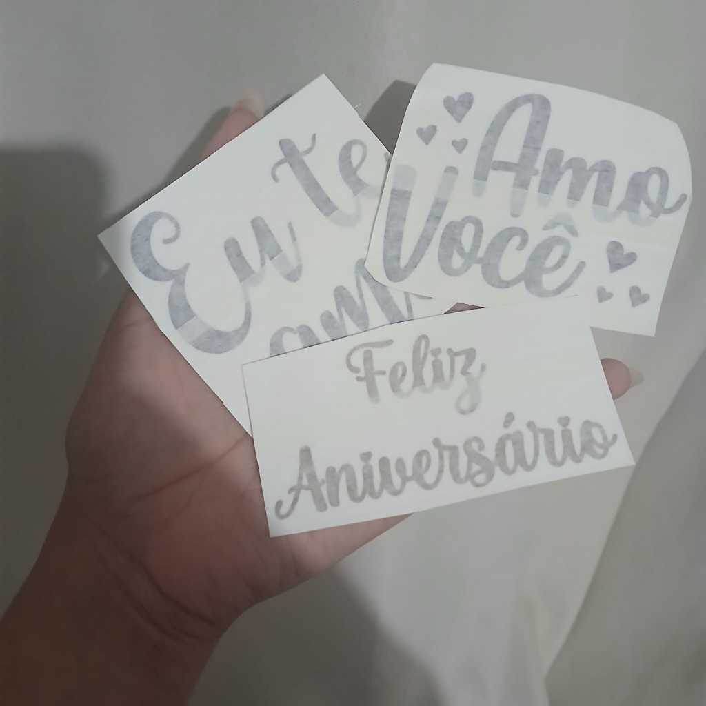 Kit Adesivos em Vinil Personalizados | Escolha Modelos da Loja | Eu Te Amo, Feliz Aniversário, Com Carinho e Outros em Oferta na Shopee