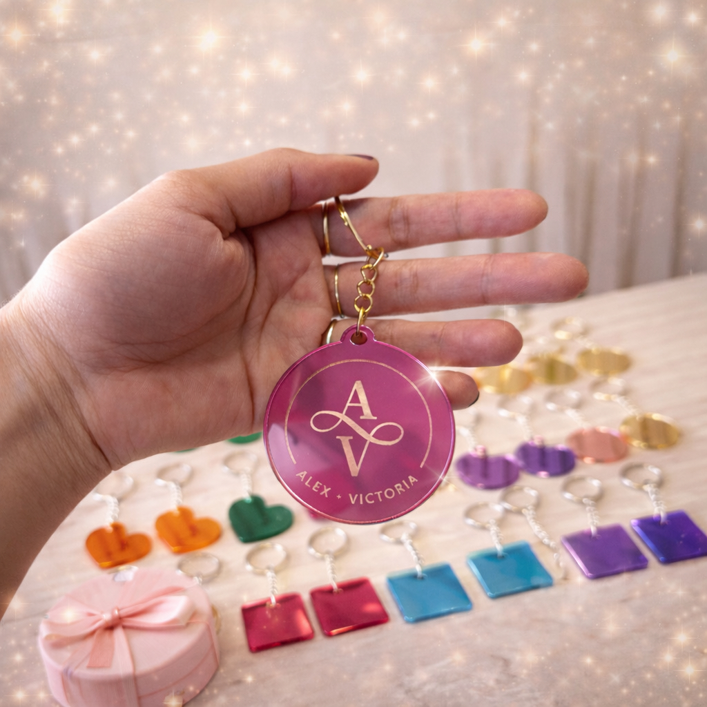 Kit 100 Chaveiros Acrílico Espelhado Personalizado Logomarca Lembrancinha De Coração