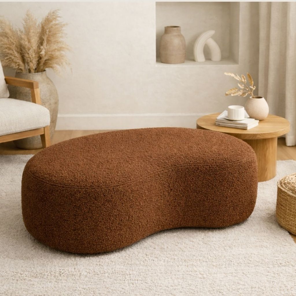Puff Orgânico Curvo Luxo 1m Bouclê Linho ou Corino feijão Decoração Sala De Estar Recepção Quarto | FacilyLar