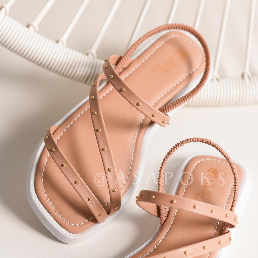 Sandália Rasteira Feminina Casual com Detalhes Dourados  Conforto e Estilo Envio Imediato