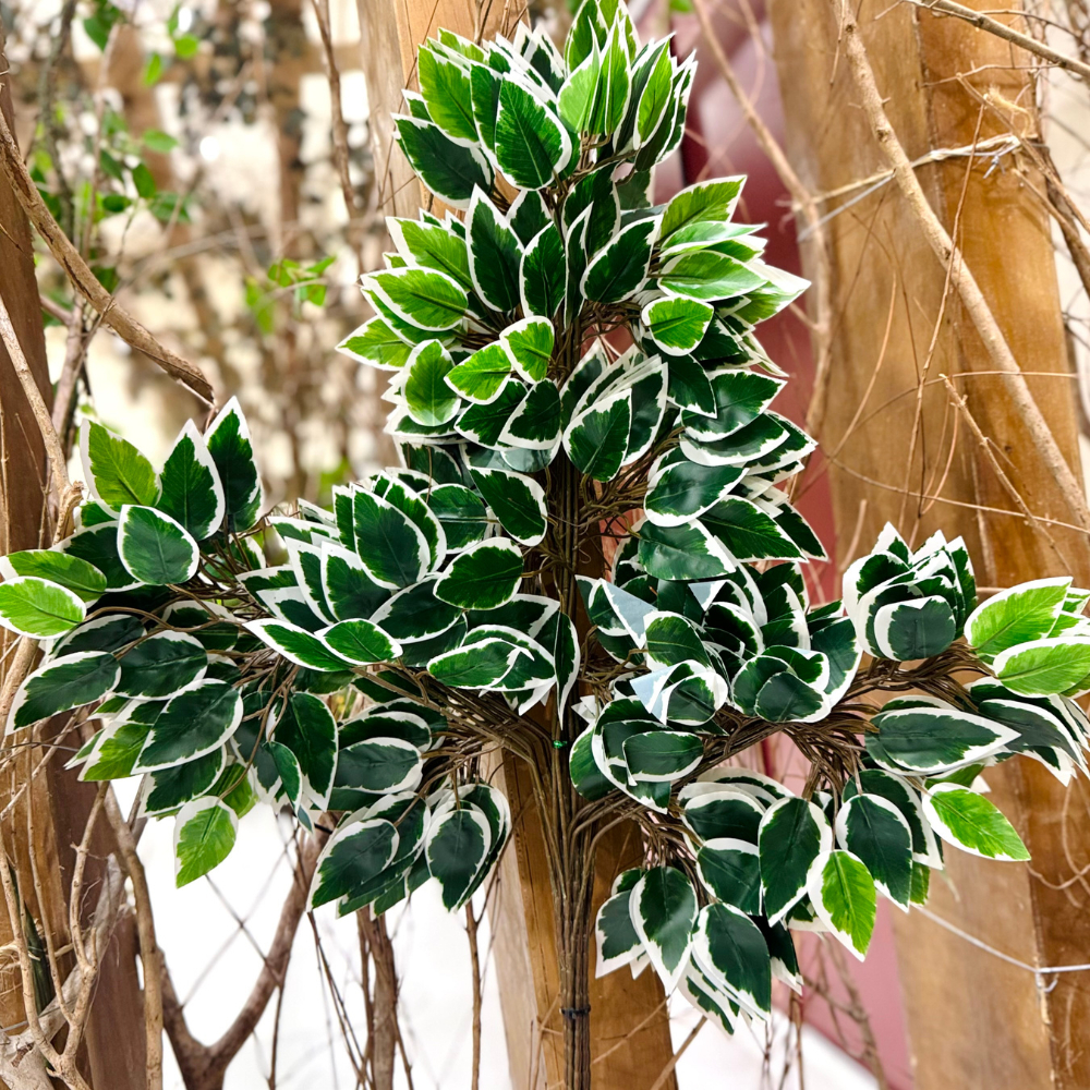 Kit Com 12 Galhos De Folhagem Decorativa Ficus Artificial em Oferta na Shopee