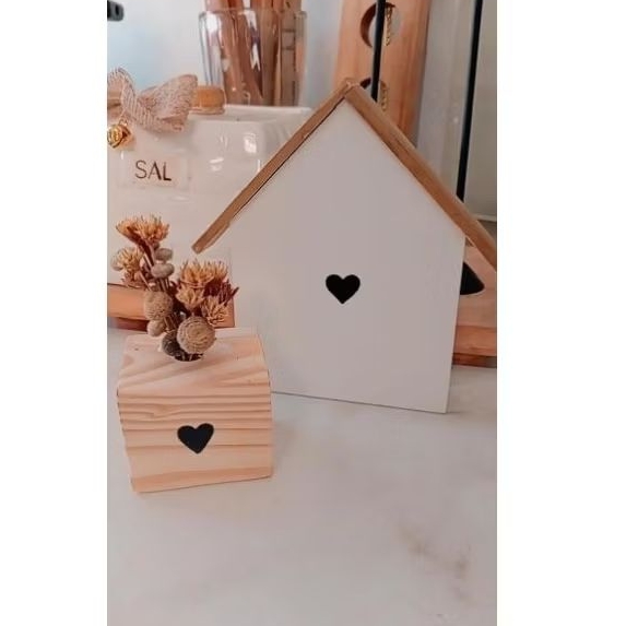 casinha decorativa minimalista coração em Oferta na Shopee