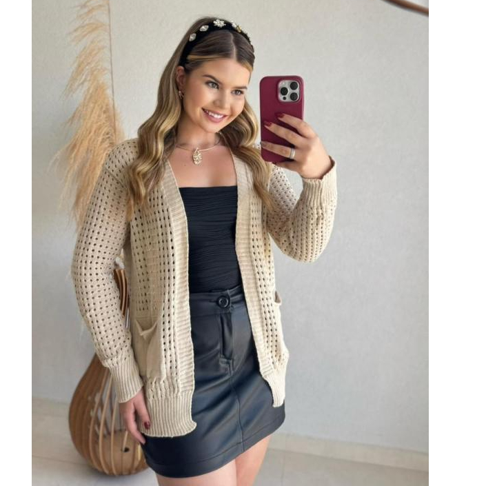 Cardigan Casaco Tricot Furadinho Com Bolso Inverno Moda feminina tricô alongado Tendência Furinho