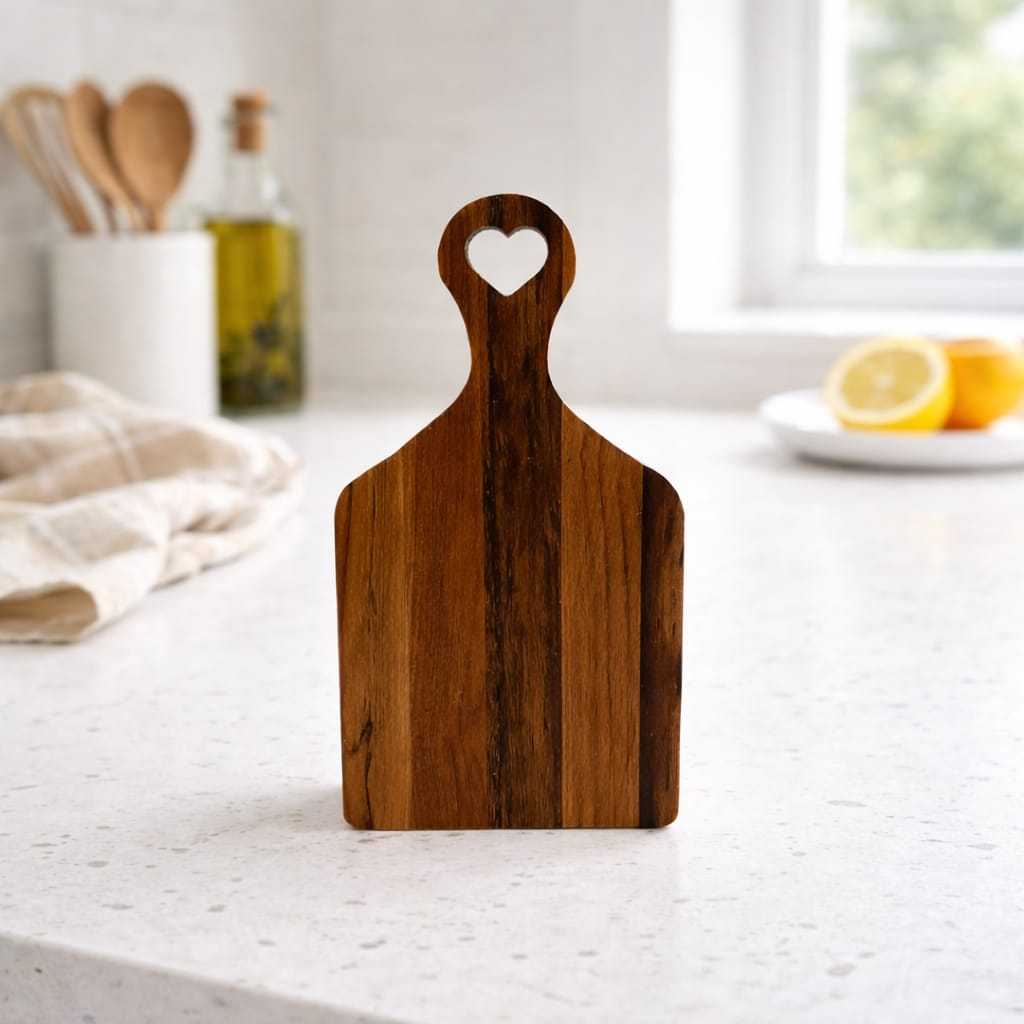 Tábua de Madeira Teca 22x10 Mesa Posta Petiscos Queijos Frios Decorativa Gourmet Rústica