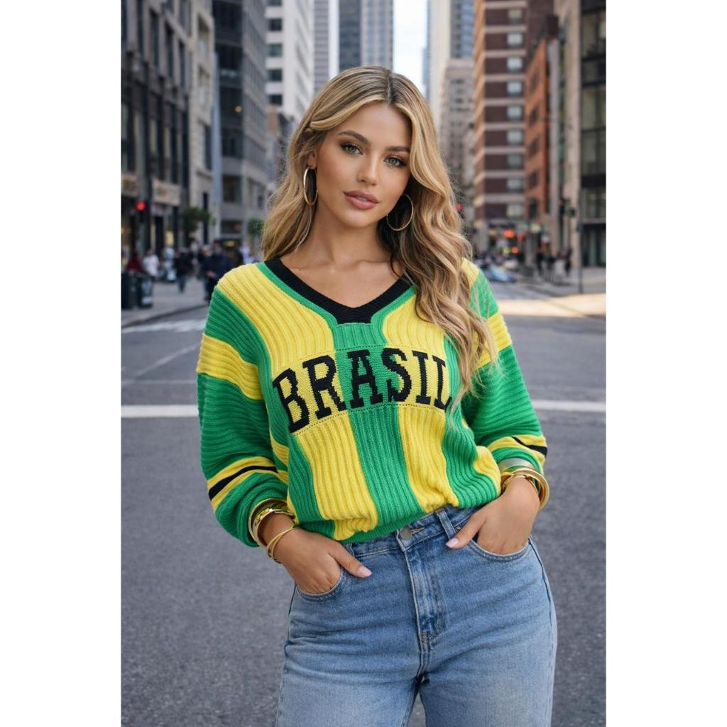 Blusa do Brasil Feminina Tricô Estilosa Temática Despojada Decote V Brasil Tricot Copa