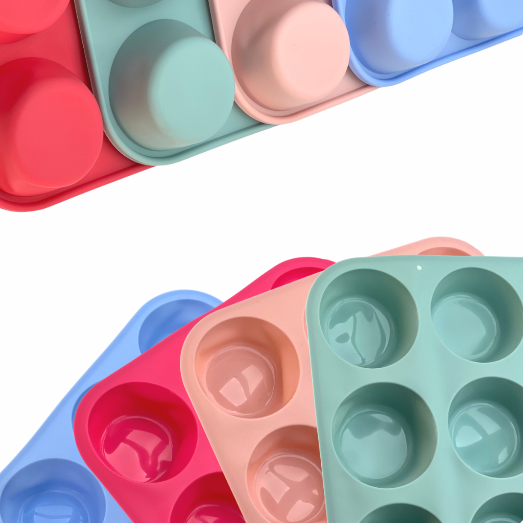Assadeira de Silicone Antiaderente 12 Cavidades Cupcake Muffin e Pão de Queijo Utensilio de Cozinha
