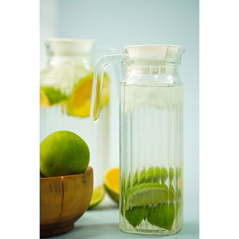 Jarra de Vidro Suiça 1L com Tampa Água - Suco - Refrigerante - Vitaminas -  Vidro Resistente