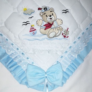 manta para menino  acolchoada com grippir em Oferta na Shopee