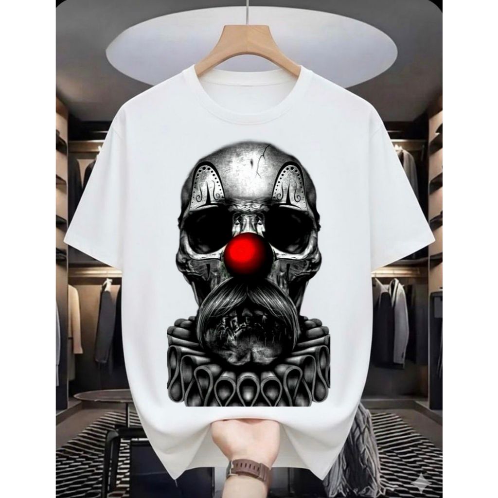 Camisa de algodão estampada nas cores preta e branca, confeccionada com tecido macio e respirável