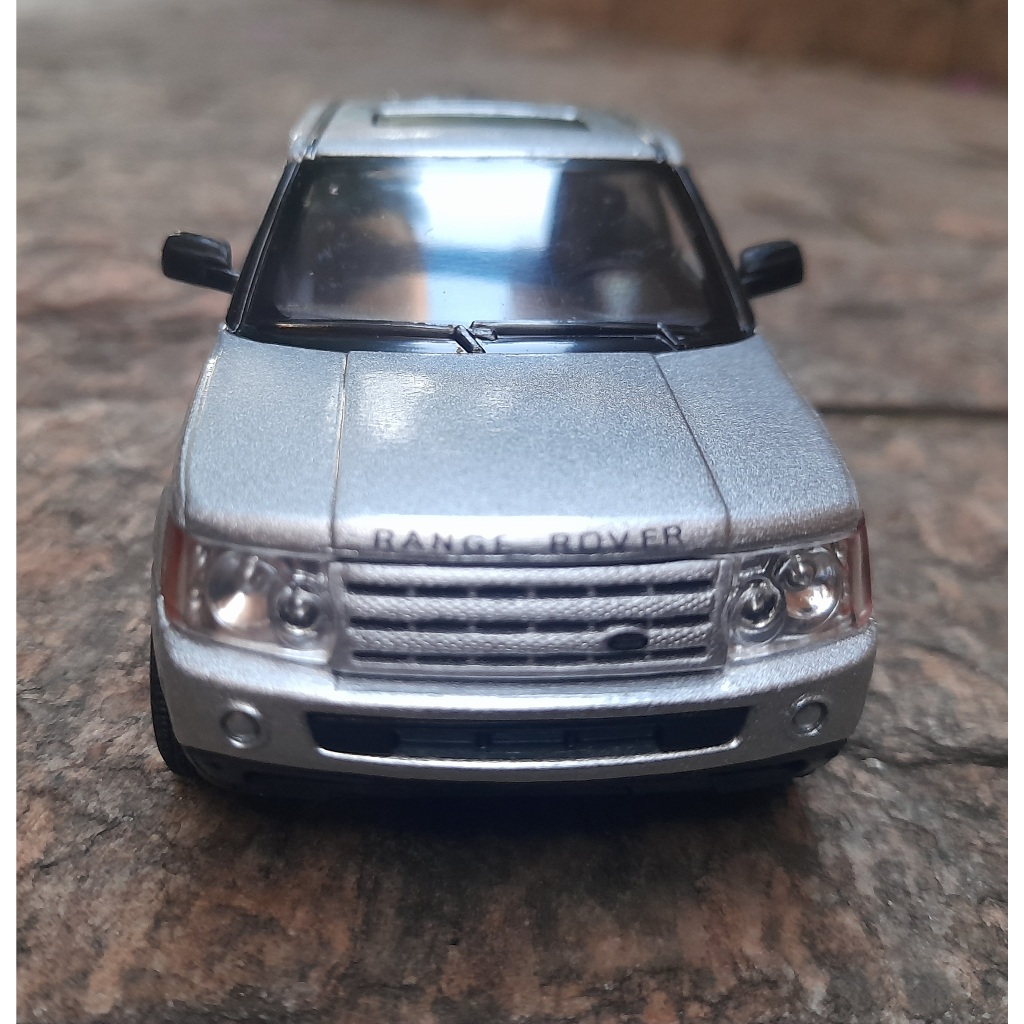 Miniatura Land Rover Range Rover Sport Prata 1:38 Prata Kinsmart Metal e Fricção.