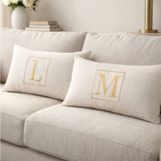 Almofada Baguete em LINHO Iniciais Bordadas Personalizada Com Enchimento em Oferta na Shopee