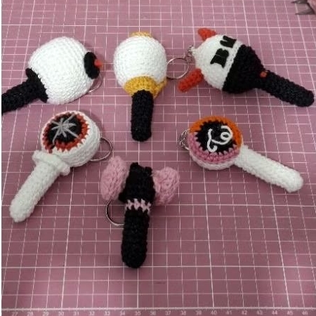 Chaveiro Lightstick Kpop BTS Stray Kids Blackpink Ateez NCT EXO BigBang Katseye Amigurumi Crochê
