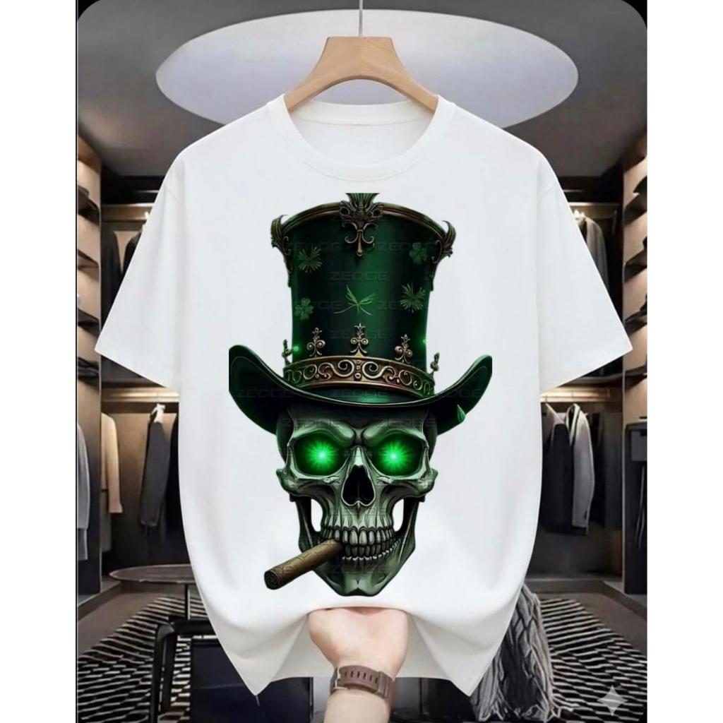 Camisa de algodão estampada caveira nas cores preta e branca, confeccionada com tecido macio e respirável