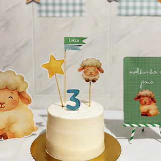 Kit festa só um bolinho, kit festa afetiva personalizada, kit festa ovelhinha de Jesus, festa minimalista