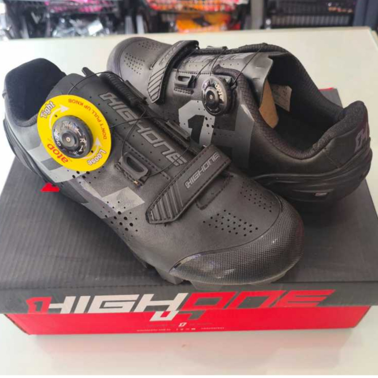 Sapatilha Mtb De Ciclismo HighOne Mountain Bike Pedalar Bicicleta Velcro E Sistema Boa
