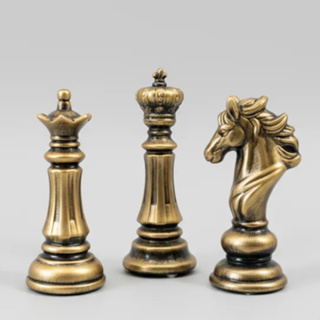 Estatueta Rei Rainha E Cavalo Peça Xadrez Decorativo Enfeite mesa escritório LUXO (rapida entrega) em Oferta na Shopee