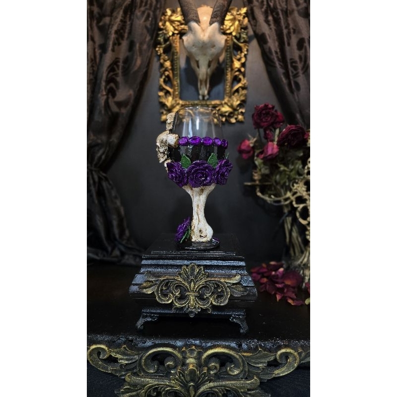 TAÇA POMBA GIRA ROSA CAVEIRA OU MARIA MULAMBO
