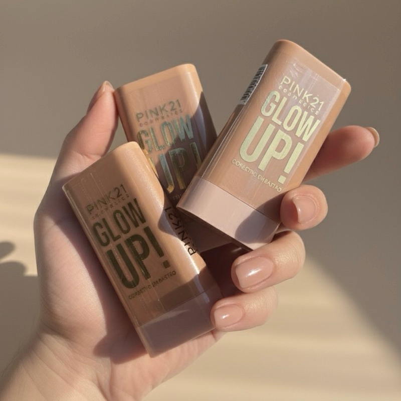 Corretivo em bastão Glow up Cobertura Média a Alta com efeito Glow Natural Pink 21