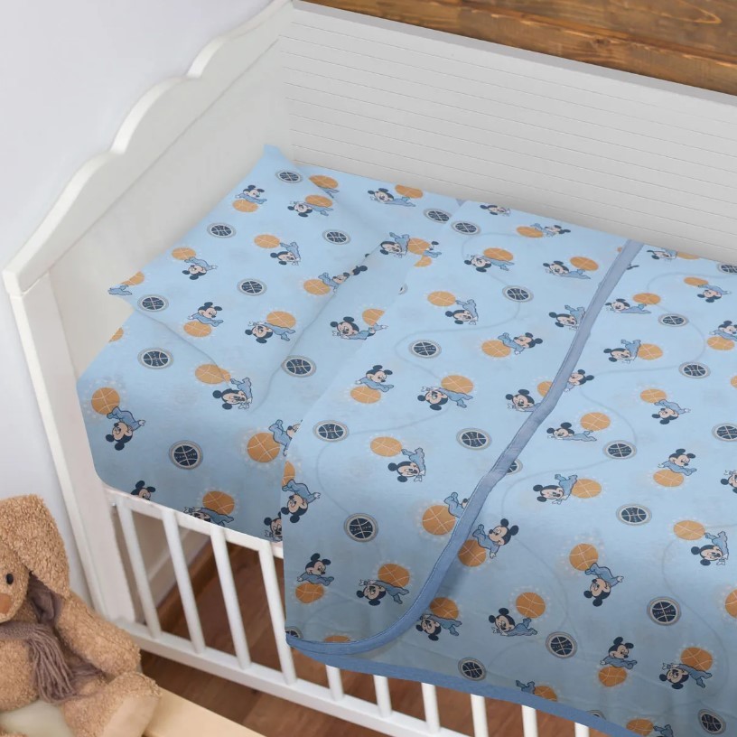 Kit Berço Disney 100% Algodão Edredom + Lençol Oficial Mickey Minnie Pooh