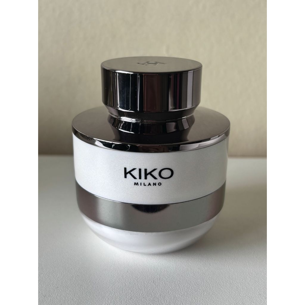 Kiko Milano - Invisible Touch Face Fixing Powder