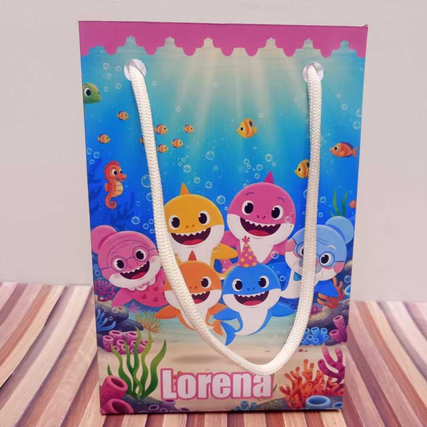 Sacolinha personalizada Baby Shark Bebê tubarão menina rosa PEGUE E MONTE Lembrancinha de aniversário Sacolinha surpresa
