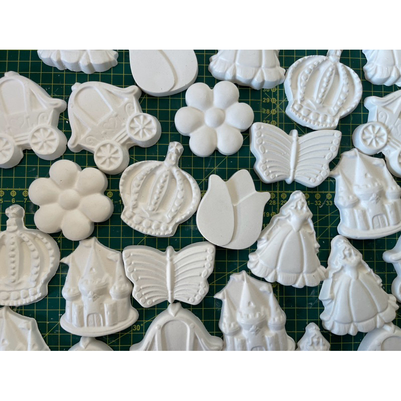 40 Peças de gesso tema PRINCESA
