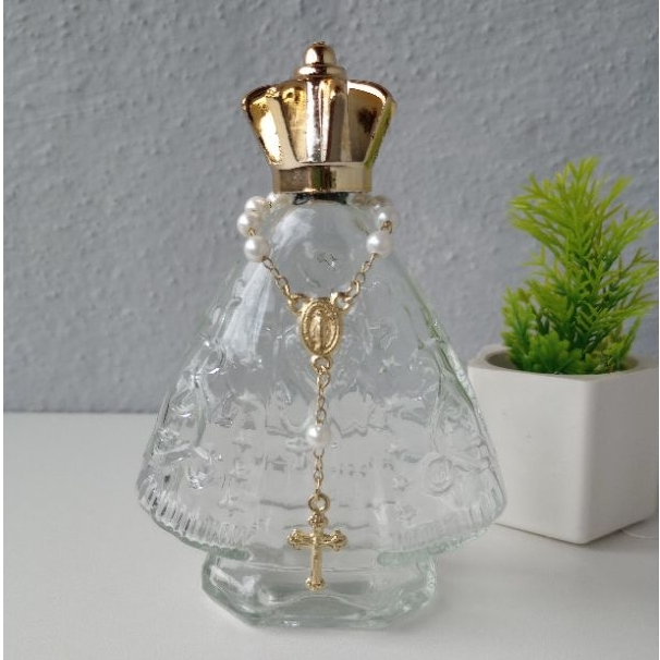 Kit com 6 ou 10 Peças Porta Água Benta Nossa Senhora + Mini Terço Dourado/Lembrancinhas Religiosas