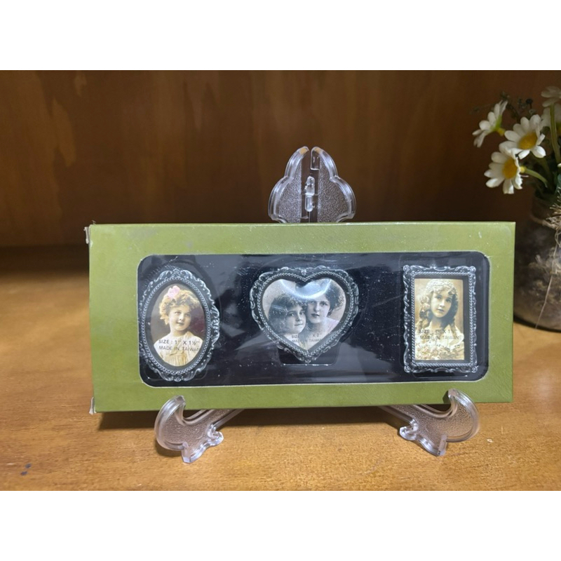 Kit 3 Mini Porta Retrato Estilo Vitoriano Vintage Decoração Clássica, Antiga, Old Fashion, Vintage..
