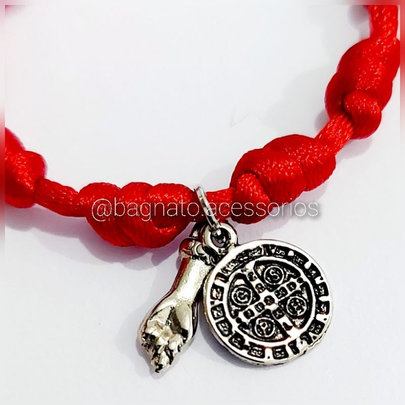 Pulseira de proteção  Kabbalah 7 nós com medalha de São Bento e figa. em Oferta na Shopee