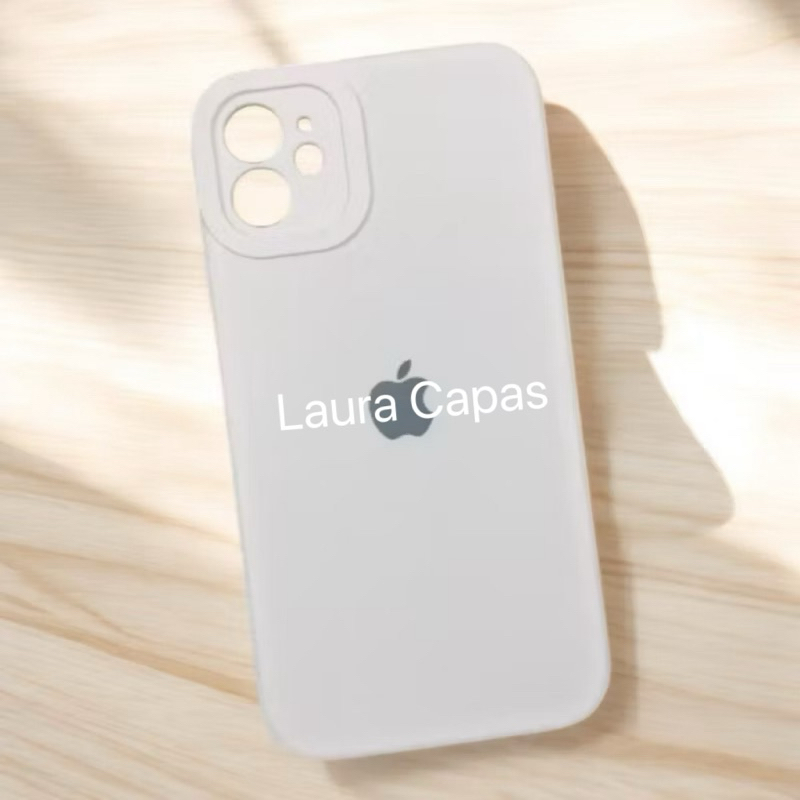 Capinha BRANCO Para IPhone 17 17E 11 12 13 14 15 16 Pro Max Plus XR 16E Silicone Aveludada C/ Proteção na Câmera Fechada
