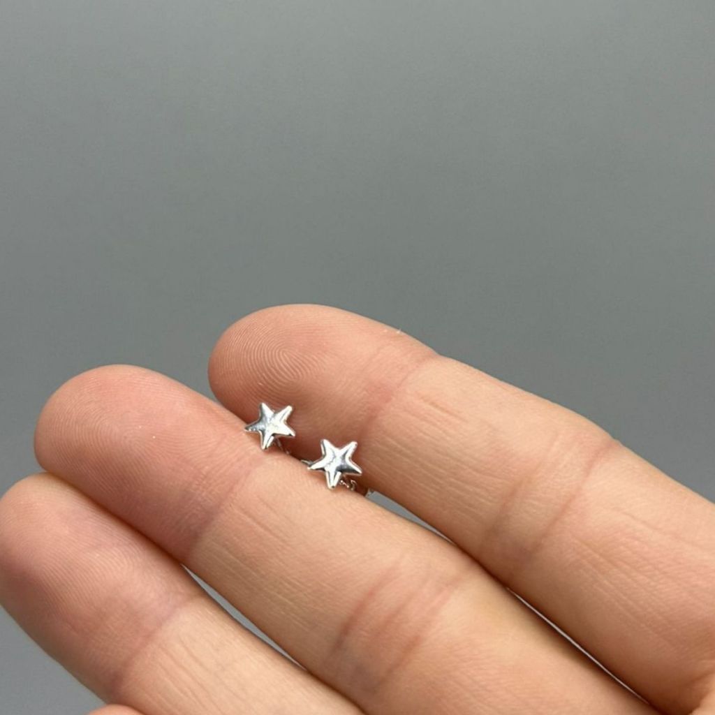 Brinco de Prata 925 Estrela Lisa em Oferta na Shopee