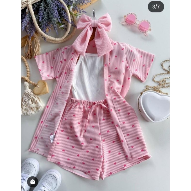 Conjunto infantil composto por kimono estampado + regata básica.Confortável, leve e estiloso,