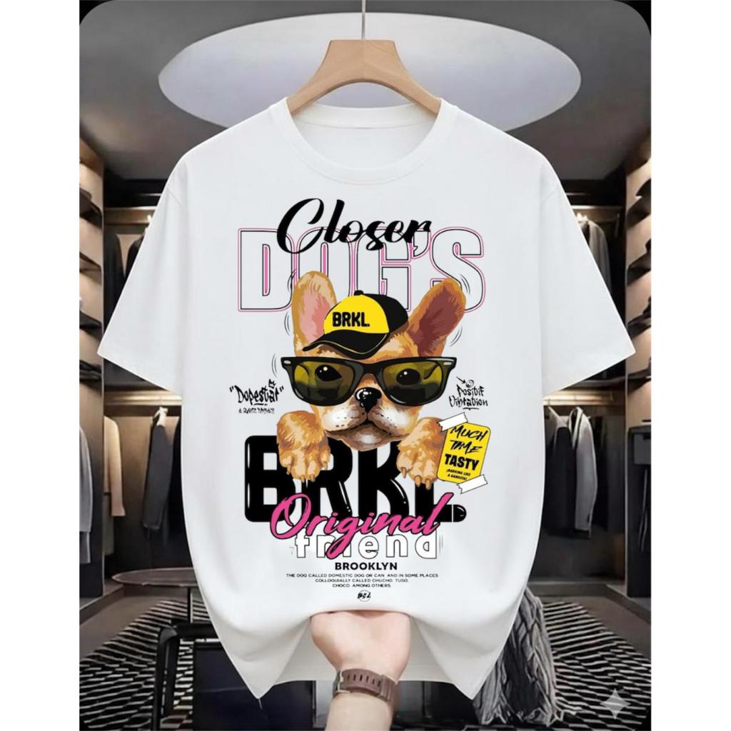 Camisa de algodão estampada cachorro dog  nas cores preta e branca, confeccionada com tecido macio
