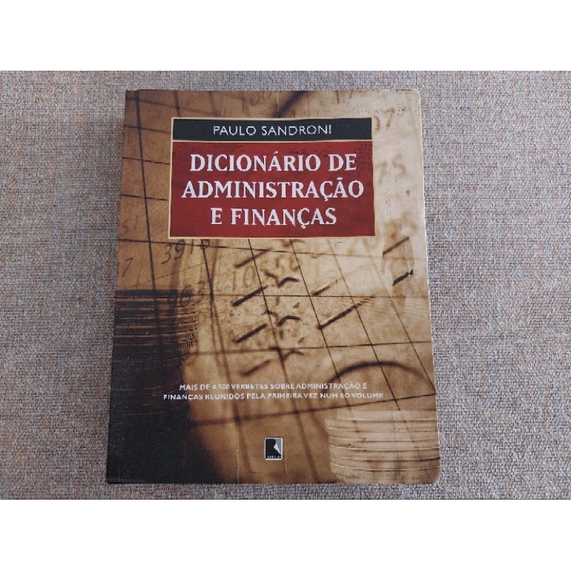 Capa do livro Dicionário de Administração e Finanças - Paulo Sandroni -