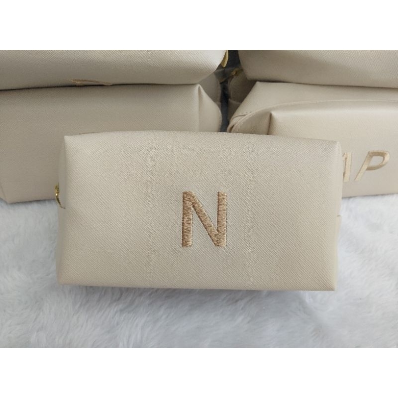 5 Necessaire box M personalizada.