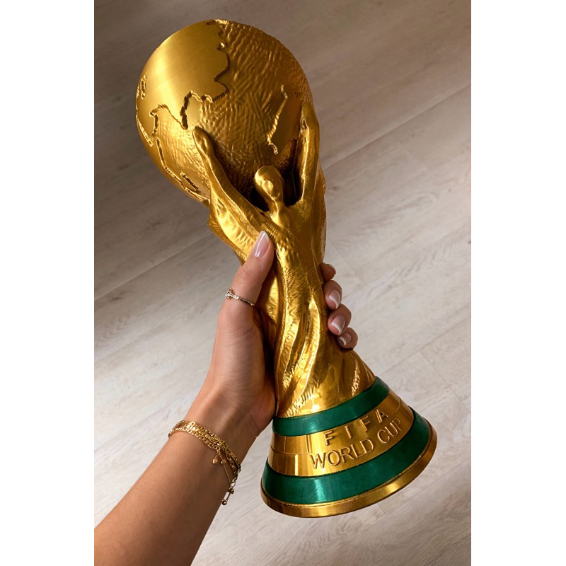 Taça Copa do Mundo 2026 Rica em detalhes - Decoração Futebol 17cm, 20cm, 25cm ou 36,8cm tamanho real
