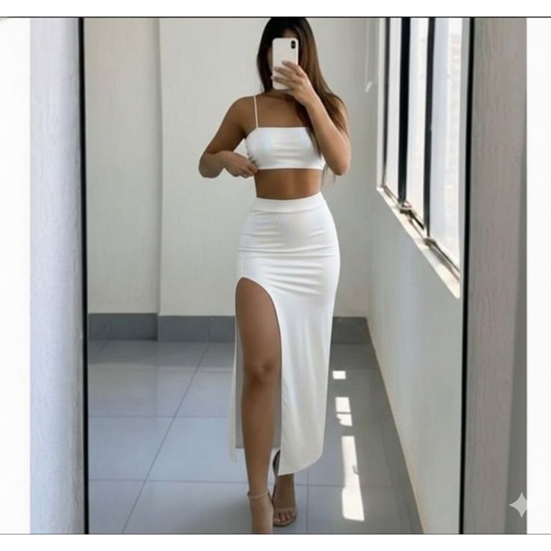 Conjuto Elegante Com Fenda Lateral e Cropped Minimalista🥰