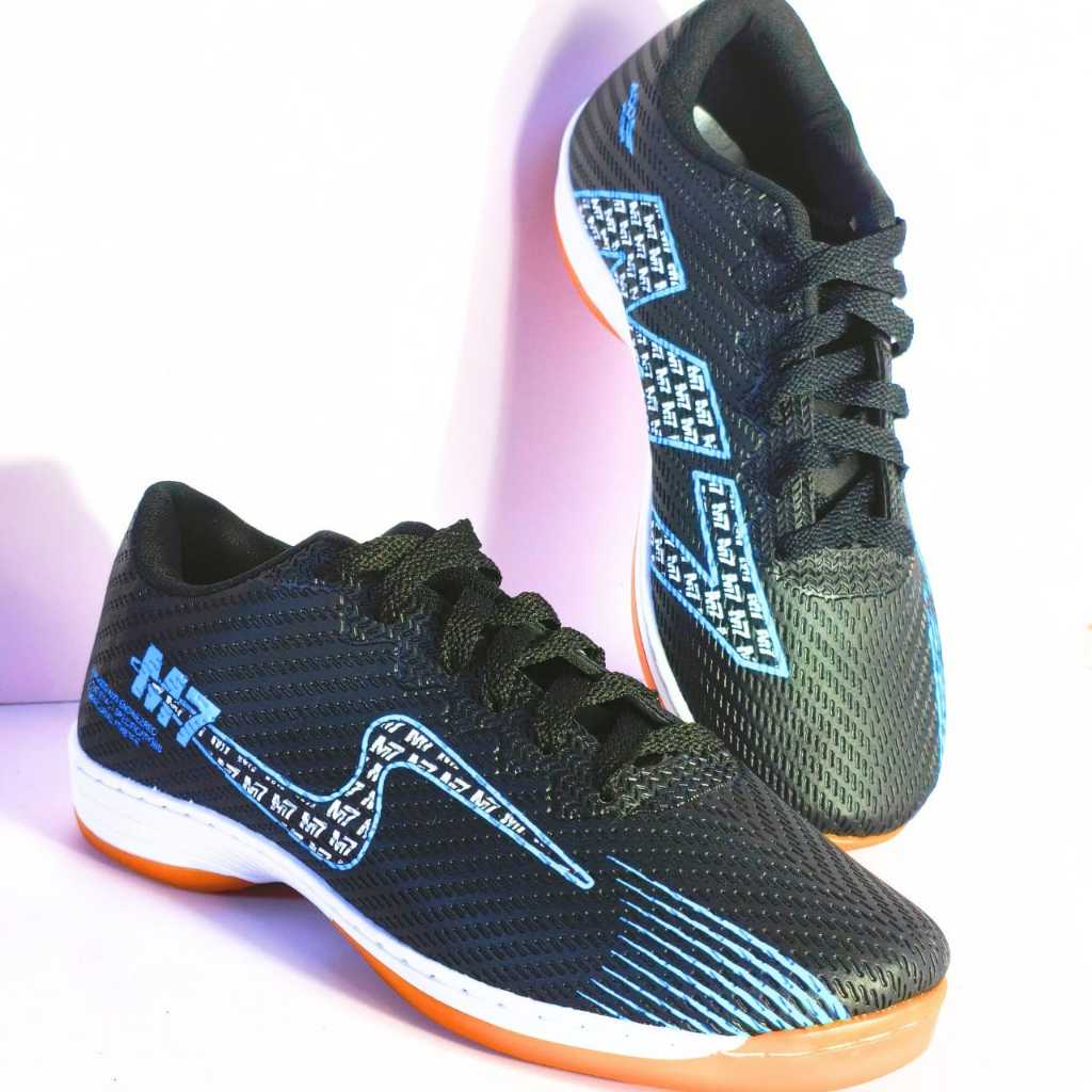 Chuteira Futsal Tênis Casual Esportivo Super Conforto Leve e Macio Numeração 33 ao 43 Oferta