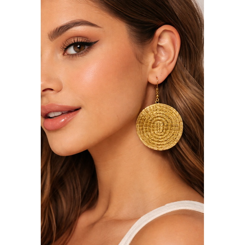 Capim dourado Brinco Redondo Dourado Artesanal – 4,5 cm