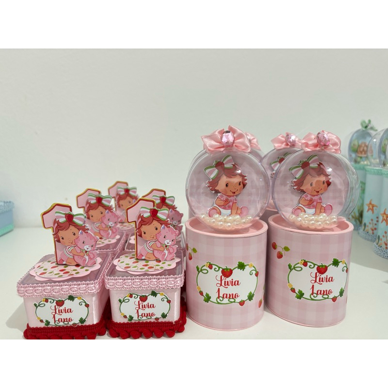 Kit lembrancinha moranguinho baby | Caixa acrílica e Tubolata com esfera| festa moranguinho