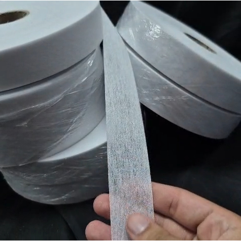 Entretela Termocolante Cós e Petilho de Camisa 100m 40gr em Oferta na Shopee