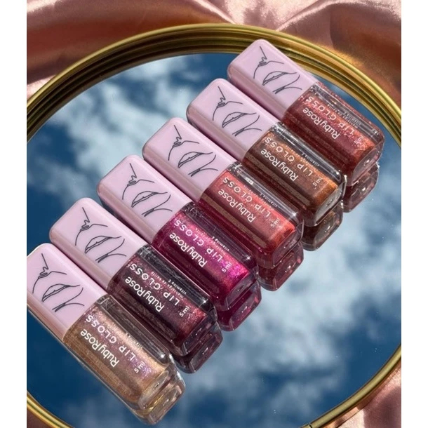 Lip Gloss Ruby Rose 5ml HB8234 Brilho Espelhado Efeito Molhado com Glitter + Vitamina E Hidratante - NOVA FORMULA