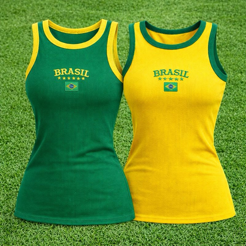kit com Duas regatas femininas tecido canelado verde e amarelo, copa do mundo ajustado no corpo valorizando a silhueta