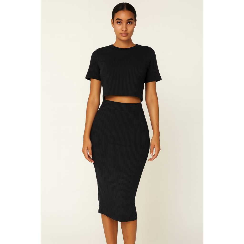 Conjunto Feminino Canelado Cropped e Saia Midi Ajustada Elegante